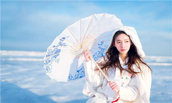云梦试管代怀生子多少钱一个？助孕之路的费用分析与方案选择